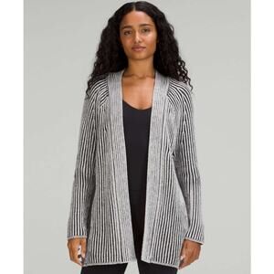 Lululemon Cotton-Cashmere Blend Sweater Wrap Gray Black Size 12